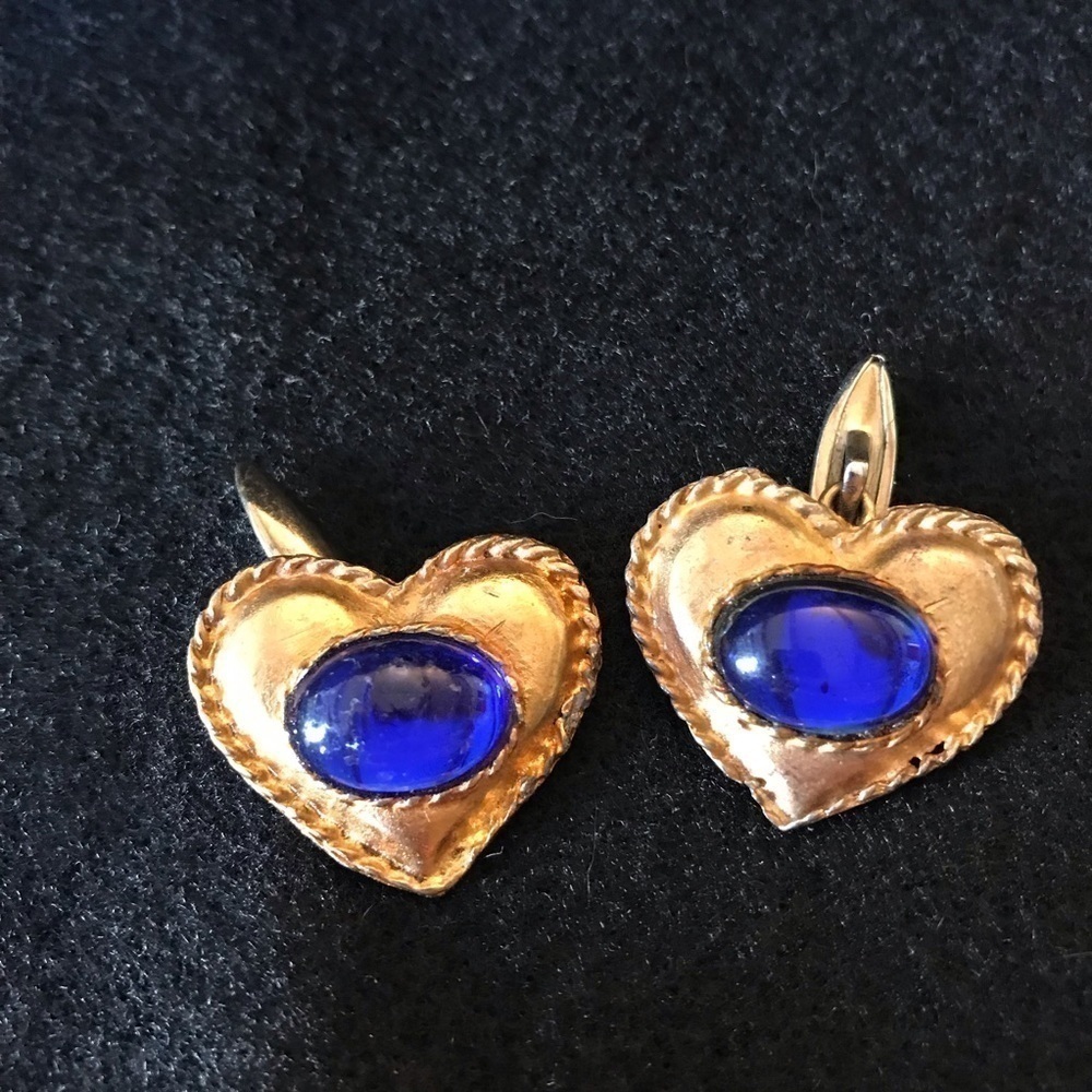 Heart buttons ❤️ 💙💚 - Picture 4 of 6
